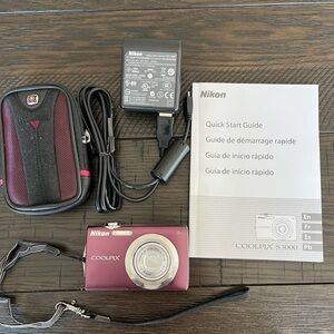 Nikon COOLPIX S3000 Digital Camera - Maroon